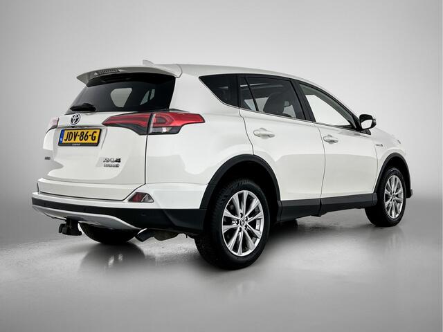 Toyota RAV4 2.5 Hybrid Executive | Sunroof | Trekhaak |