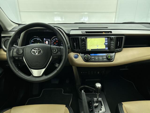 Toyota RAV4 2.5 Hybrid Executive | Sunroof | Trekhaak |
