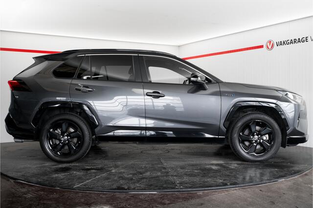 Toyota RAV4 2.5 Hybrid Business Intro Two Tone
