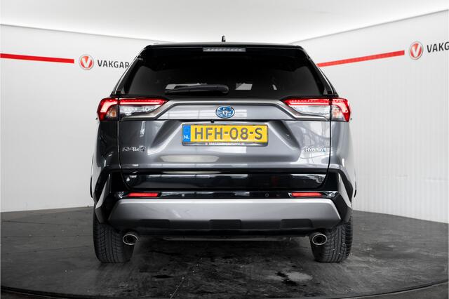 Toyota RAV4 2.5 Hybrid Business Intro Two Tone