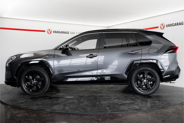 Toyota RAV4 2.5 Hybrid Business Intro Two Tone