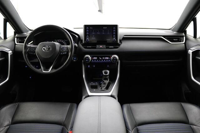 Toyota RAV4 2.5 Hybrid Bi-Tone | Stoel stuur en voorruitverwarming | Electrische achterklep | Apple carplay android auto |