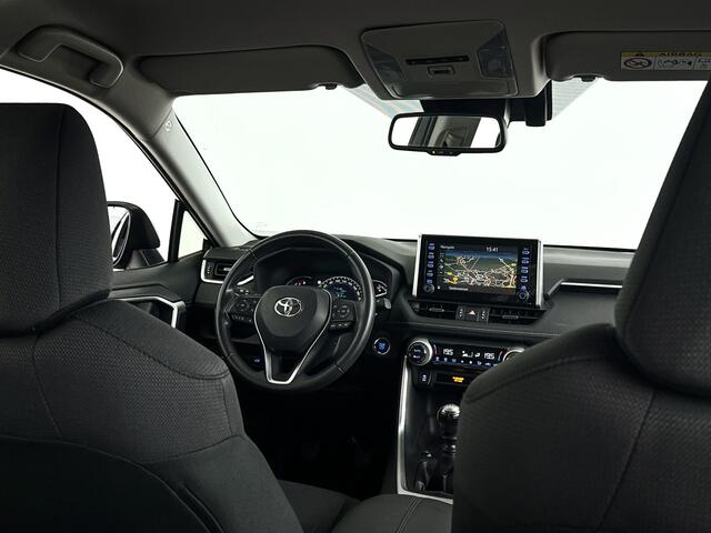 Toyota RAV4 VVT-iE Dynamic | Navigatie | Parkeercamera | Cruise Control | Trekhaak