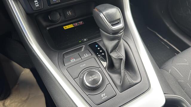 Toyota RAV4 2.5 Hybrid AWD Dynamic Automaat