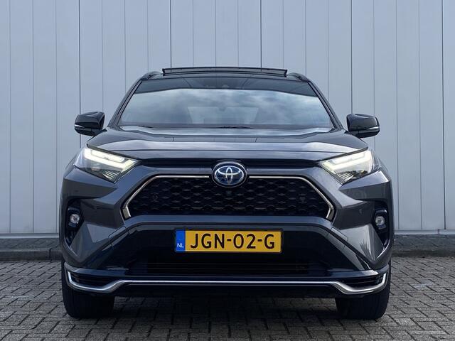 Toyota RAV4 2.5 Plug-in Hybrid AWD Bi-Tone Plus Panorama Leder Stoel Verkoeling 360 Cam HUD