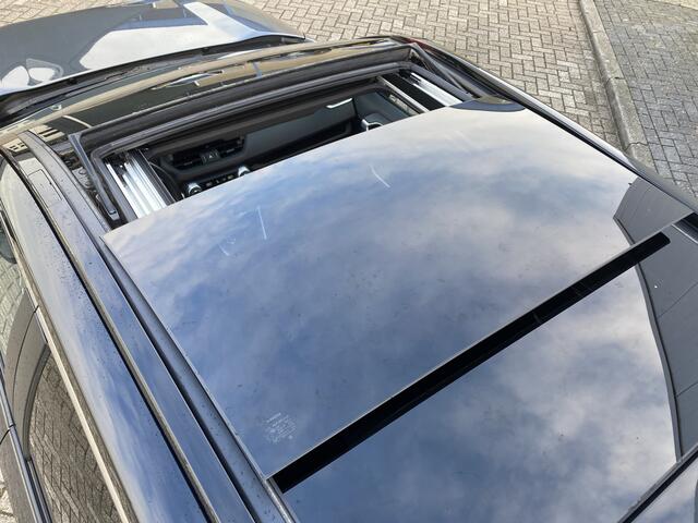 Toyota RAV4 2.5 Plug-in Hybrid AWD Bi-Tone Plus Panorama Leder Stoel Verkoeling 360 Cam HUD