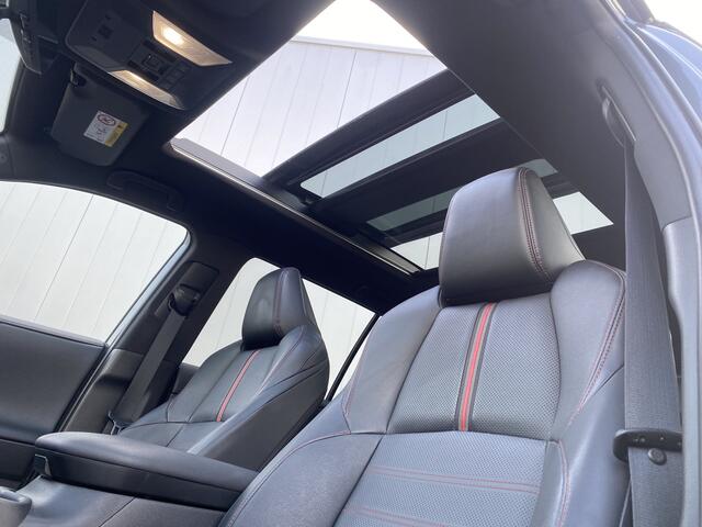 Toyota RAV4 2.5 Plug-in Hybrid AWD Bi-Tone Plus Panorama Leder Stoel Verkoeling 360 Cam HUD