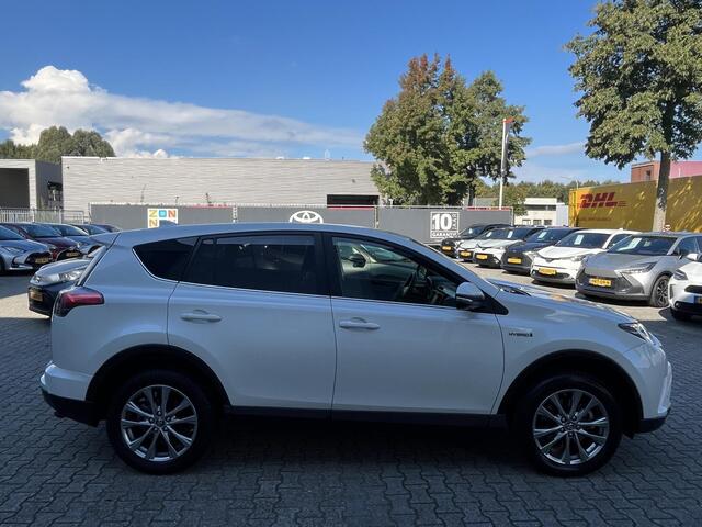 Toyota RAV4 2.5 Hybrid AWD Executive trekhaak