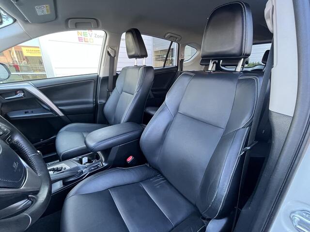 Toyota RAV4 2.5 Hybrid AWD Executive trekhaak