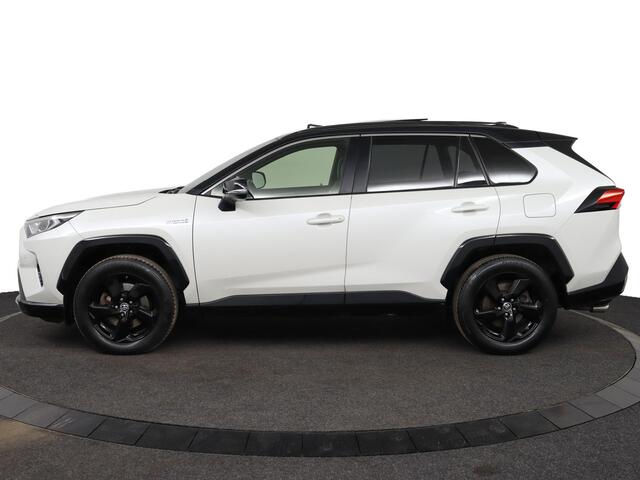 Toyota RAV4 2.5 Hybrid Bi-Tone | JBL Audio | Navigatie | Parkeer sensoren |