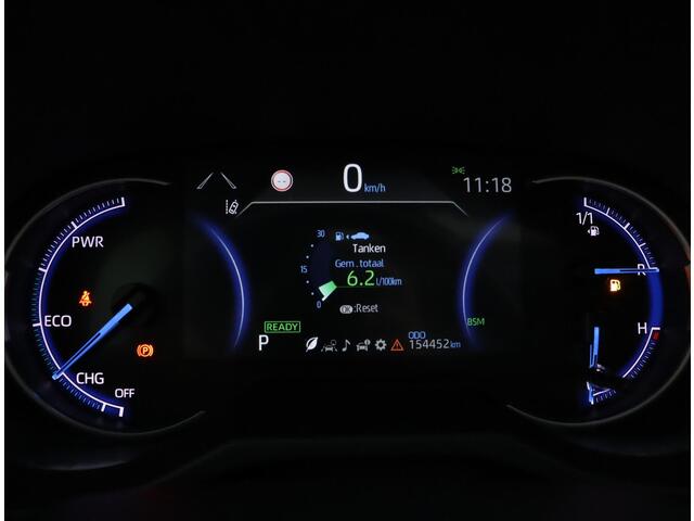 Toyota RAV4 2.5 Hybrid Bi-Tone | JBL Audio | Navigatie | Parkeer sensoren |