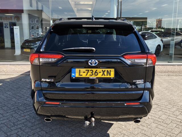 Toyota RAV4 2.5 Hybrid AWD Black Edition | Trekhaak | El. Schuif- Kanteldak