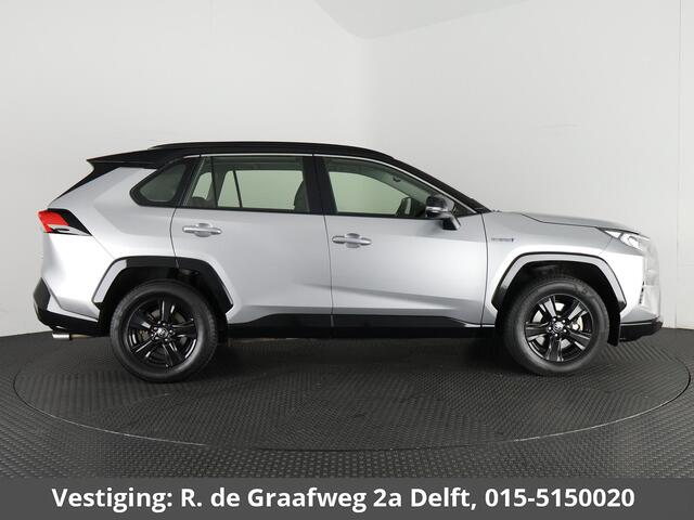 Toyota RAV4 2.5 Hybrid Bi-Tone | Trekhaak | Dealer onderhouden | Adaptive Cruise control