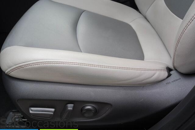 Toyota RAV4 2.5 Hybrid AWD Executive 10 Jaar Garantie