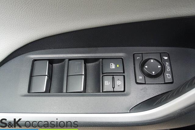 Toyota RAV4 2.5 Hybrid AWD Executive 10 Jaar Garantie