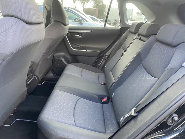 Toyota RAV4 2.5 Hybrid Active BlackLine NL Auto Dealer Onderhouden PDC Carplay Navigatie Clima Cruise