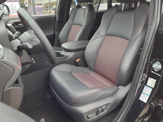 Toyota RAV4 2.5 Plug-in Hybrid AWD Dynamic | Apple CarPlay | Navigatie | Blindspot | Parkeersensoren | Rijklaarprijs incl. garantie |