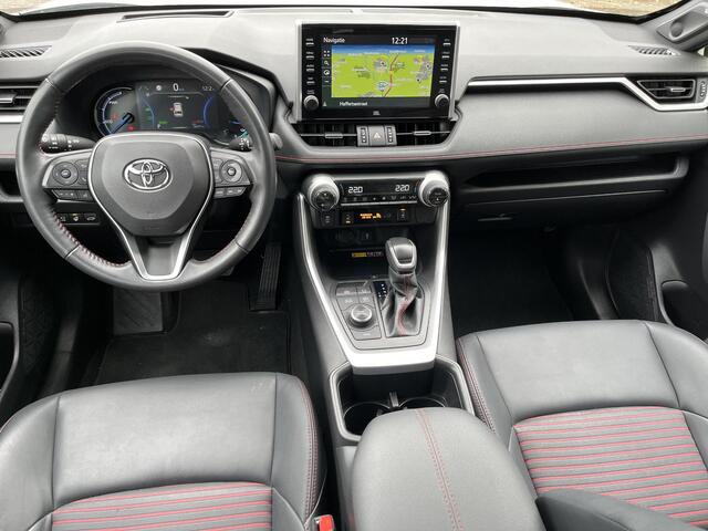 Toyota RAV4 2.5 Plug-in Hybrid AWD Dynamic | Trekhaak | JBL audio | 360 graden camera | Stoel- + stuurverwarming |