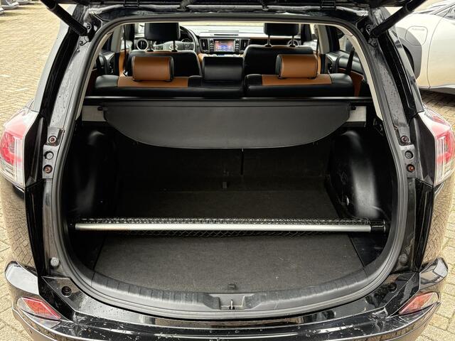 Toyota RAV4 2.0 VVT-i AWD Executive Business