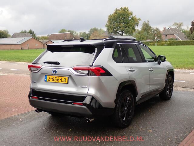 Toyota RAV4 2.5 Hybrid Bi-Tone PANODAK / SPORTLEER / ACC / CAMERA