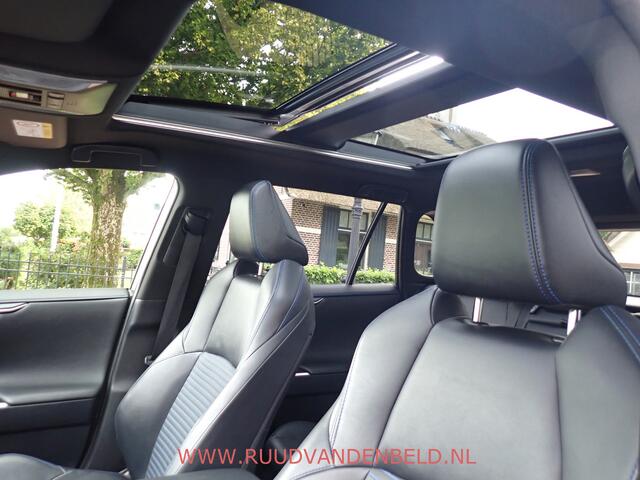 Toyota RAV4 2.5 Hybrid Bi-Tone PANODAK / SPORTLEER / ACC / CAMERA