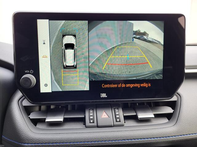 Toyota RAV4 2.5 Hybrid Style Automaat / tot 10 jaar fabrieksgarantie* / BSM / Bi Tone / Rondomzicht Camera / Elektrische achterklep / JBL Audio Systeem / Apple Carplay / Android Auto / Stuur,- Stoel en Voorruitverwarming / Navigatie /