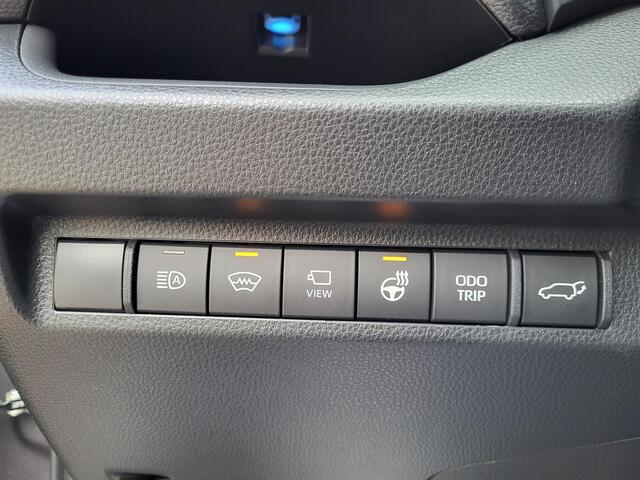 Toyota RAV4 2.5 Hybrid Style Automaat / tot 10 jaar fabrieksgarantie* / BSM / Bi Tone / Rondomzicht Camera / Elektrische achterklep / JBL Audio Systeem / Apple Carplay / Android Auto / Stuur,- Stoel en Voorruitverwarming / Navigatie /