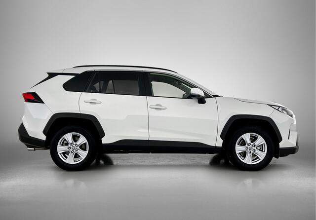 Toyota RAV4 2.0 VVT-iE Active | 1500 kg trekgewicht |