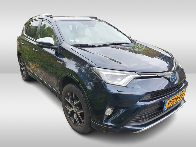 Toyota RAV4 2.5 Hybrid AWD Dynamic / Trekhaak / Camera / Leder / Keyless / 17'' / Stuur+Stoelverwarming / DAB / ACC