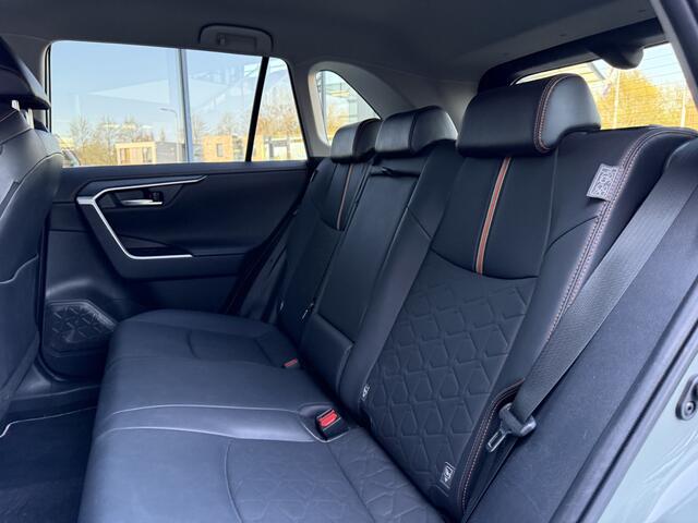 Toyota RAV4 2.5 Hybrid AWD ADVENTURE JBL,360CAM