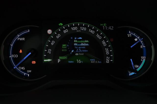 Toyota RAV4 2.5 Plug-in Hybrid AWD Dynamic | Navigatie | Stuur en stoelverwarming | Electrische achterklep |