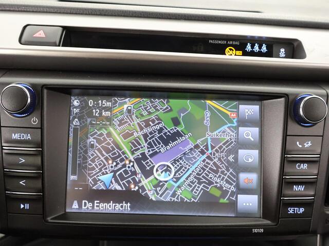 Toyota RAV4 2.5 HYBRID DYNAMIC BLACK GARANTIE 10-2027 NAVI.ADAPTIVE CRUISE.PDC VOOR+ACHTER 100% ONDERHOUDEN