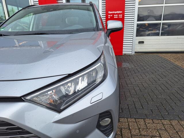 Toyota RAV4 2.5 Hybrid AWD Dynamic Plus met trekhaak (1650 kg trekgewicht)