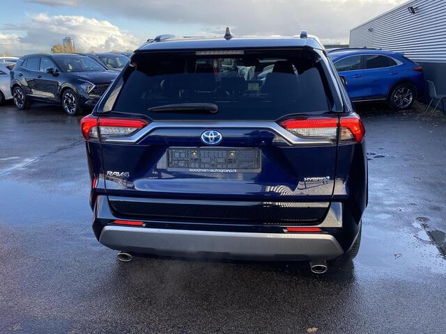 Toyota RAV4 2.5 Hybrid Bi-tone Navigatie, Apple CarPlay/Android Auto, JBL audio, achteruitrij camera, parkeersensoren v&a, stoelverwarming, cruise control adaptief