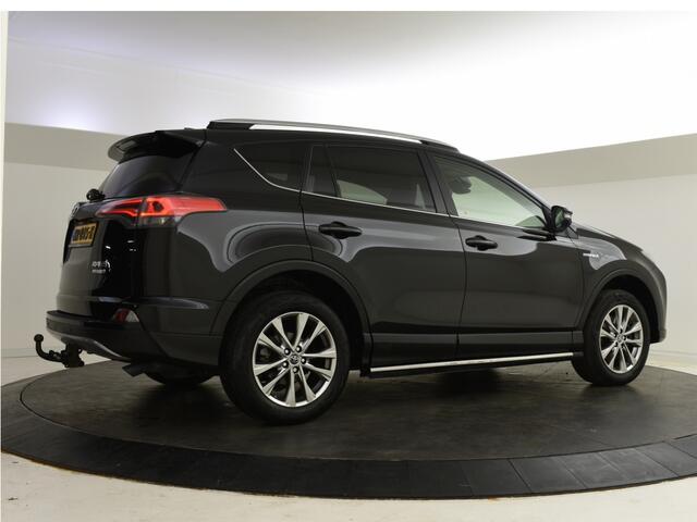 Toyota RAV4 2.5 Hybrid AWD Executive | Trekhaak | BLS | Parkeersensoren V+A
