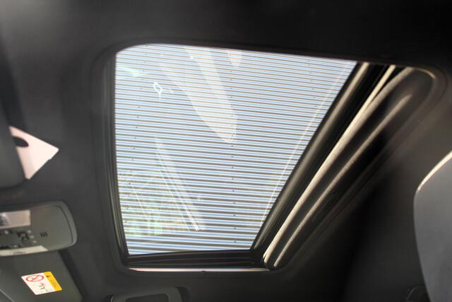 Toyota RAV4 2.5 Hybrid Dynamic Sport I NAVI I SCHUIFDAK I ADP CRUISE I 68000 KM I