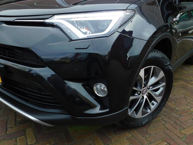 Toyota RAV4 2.5 Hybrid Dynamic | LED | STOELVERWARMING | TREKHAAK
