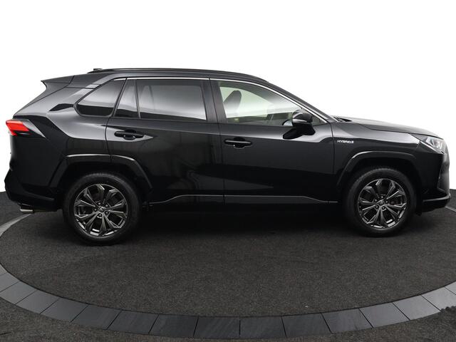 Toyota RAV4 2.5 Hybrid Black Edition Limited | JBL Audio | Stoel en Stuurverwarming | Dodehoek Detectie | Keyless Entry | 360 Camera |