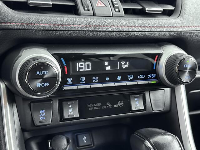 Toyota RAV4 2.5 Plug-in Hybrid AWD Business Limited | Elektrische Achterklep | Stoel & Stuur-verwarming | PLUG IN HYBRID |