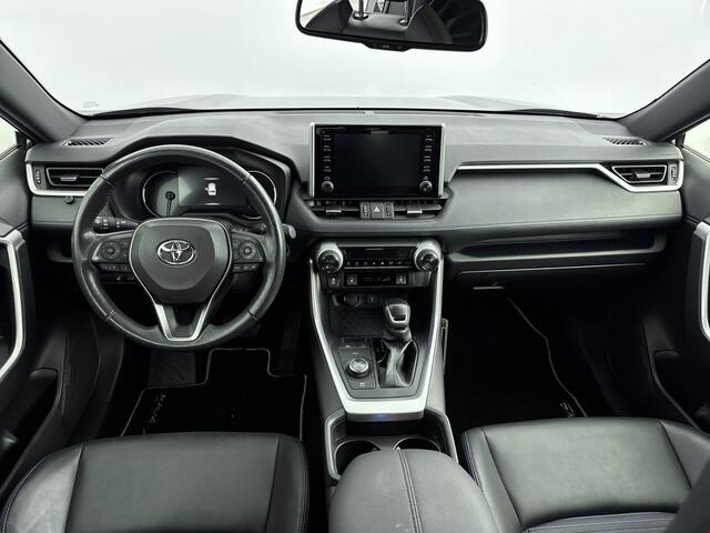 Toyota RAV4 2.5 Hybrid AWD Bi-Tone | Trekhaak | CarPlay/Android Auto | Camera |