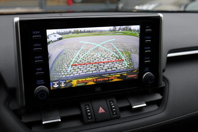 Toyota RAV4 2.5 Hybrid AWD Black Edition, Apple Carplay / Android Auto, JBL Audio, Parkeersensoren, Achteruitrijcamera, Camerabeeld in binnenspiegel
