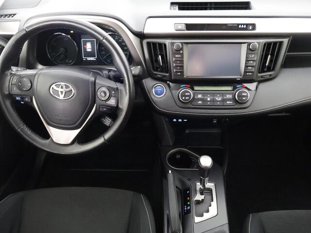 Toyota RAV4 2.5 Hybrid Style | Trekhaak | Parkeersensoren | Cruise control