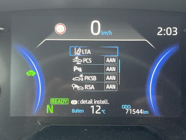 Toyota RAV4 2.5 Hybrid AWD Black Edition | Trekhaak | Carplay | Stoel- + stuurverwarming | JBL audio |