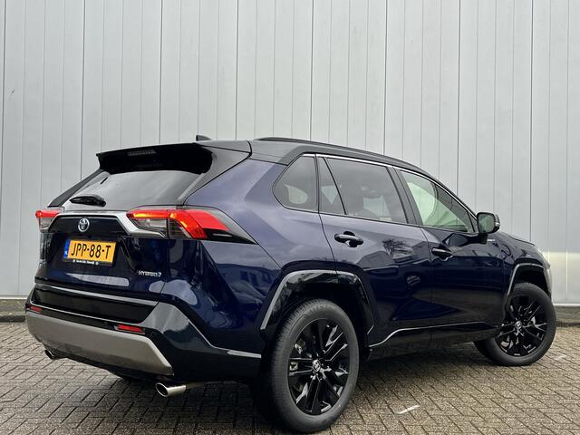 Toyota RAV4 2.5 Hybrid AWD Bi-Tone Pano Dak Stoelverwarming Carplay PDC