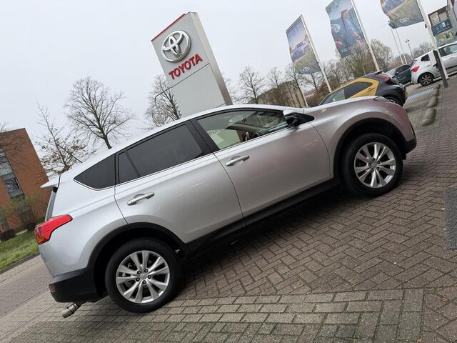 Toyota RAV4 2.0 VVT-i Executive Business 4WD