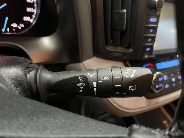 Toyota RAV4 2.5 Hybrid Executive Business | Trekhaak | Leer | NAV!