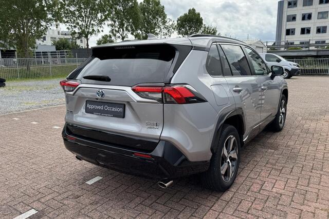 Toyota RAV4 2.5 Plug-in Hybrid AWD Style Navigatie, Stoelverwarming, Achteruitrijcamera, Elek. bestuurdersstoel, LED, Privacy glass, Smart Key