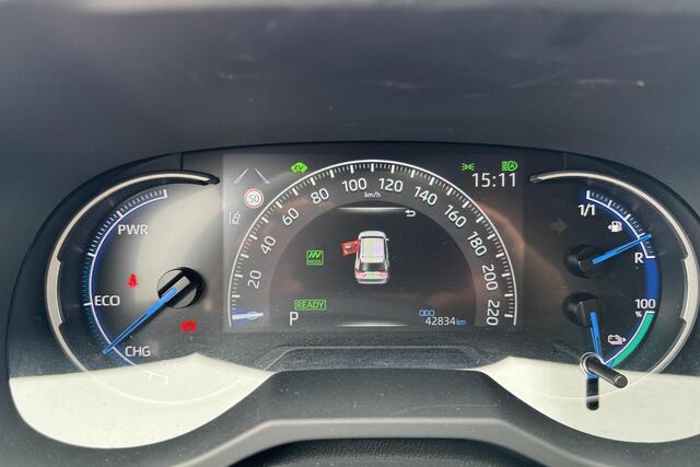 Toyota RAV4 2.5 Plug-in Hybrid AWD Style Navigatie, Stoelverwarming, Achteruitrijcamera, Elek. bestuurdersstoel, LED, Privacy glass, Smart Key