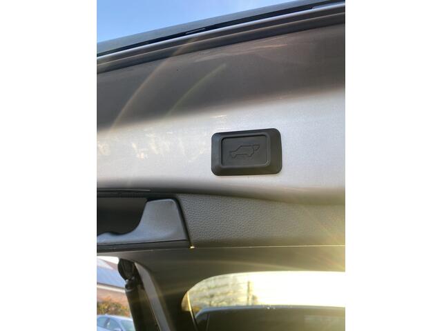 Toyota RAV4 2.5 Hybrid Dynamic Innovation Elektische achterklep