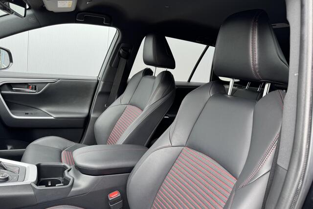 Toyota RAV4 2.5 Plug-in Hybrid AWD Style Navigatie, Achteruitrijcamera, LMV, LED, Smart Key, Stoelverwarming